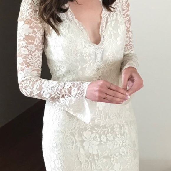 Lace Bridal Wedding Dress - Picture 3 of 8